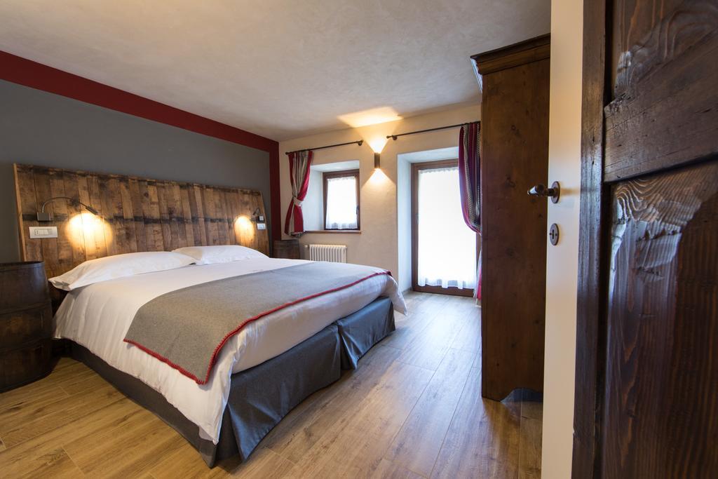 Maison Lo Triolet Интрод Екстериор снимка