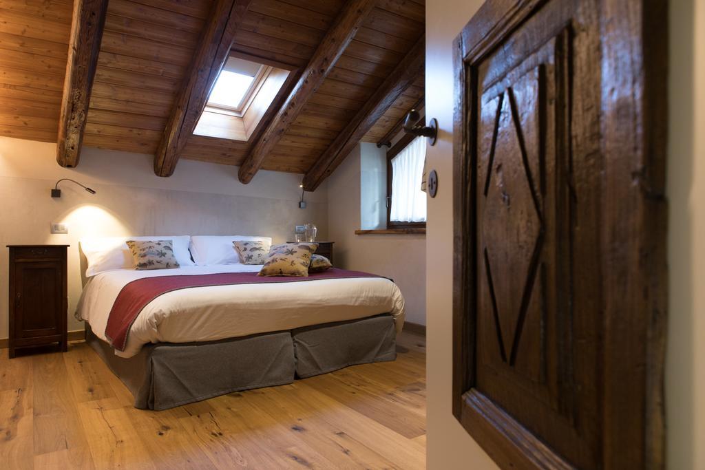Maison Lo Triolet Интрод Екстериор снимка
